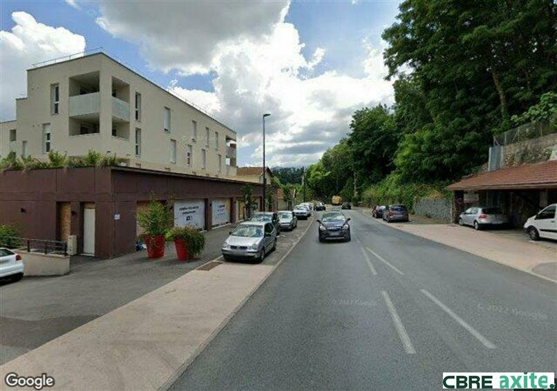 Local commercial Location 38500 VOIRON